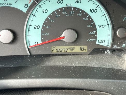 Used 2008 Toyota Camry LE image 26