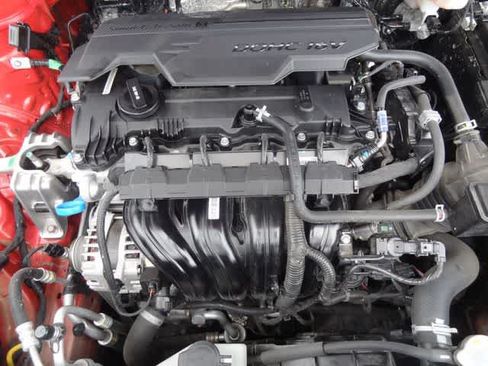 Used 2025 Hyundai Kona SEL FWD image 39