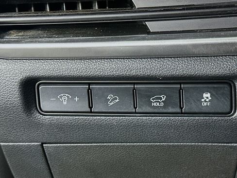 Used 2025 Kia Telluride S image 16