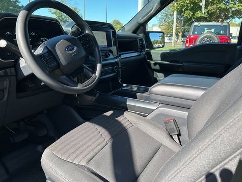 Used 2022 Ford F150 XL w/ STX Appearance Package image 13