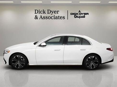 Used 2024 Mercedes-Benz E 350 E 350 image 4