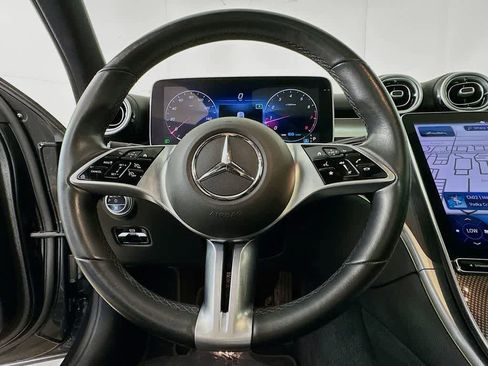 Used 2022 Mercedes-Benz C 300 C 300 image 16