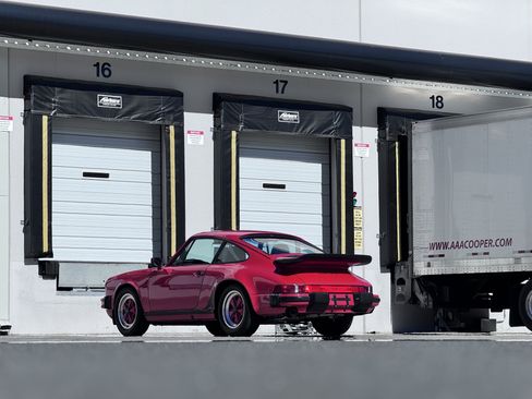 Used 1988 Porsche 911 Carrera RWD image 51