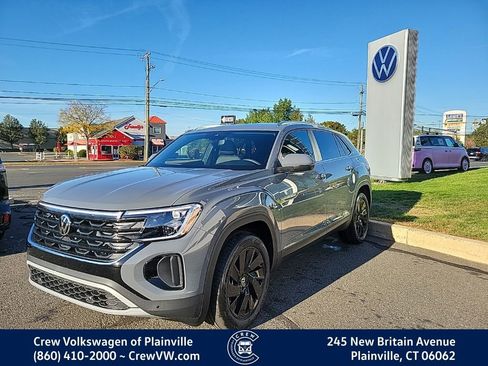 New 2026 Volkswagen Atlas Cross Sport SE image 22