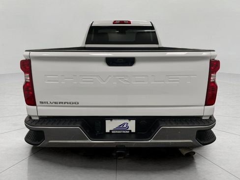 Used 2025 Chevrolet Silverado 2500 W/T w/ WT Convenience Package image 5