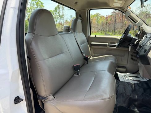 Used 2008 Ford F250 XL RWD image 18