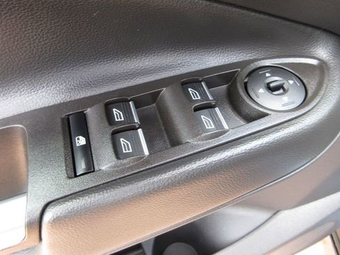 Used 2018 Ford Escape Titanium FWD image 10