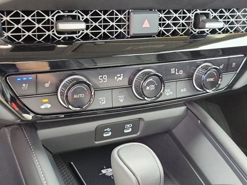 Used 2024 Honda Accord Touring image 29