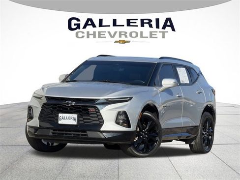 Used 2021 Chevrolet Blazer RS w/ Enhanced Convenience Package image 2