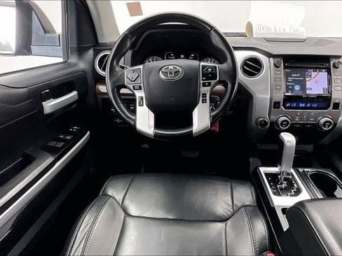 Used 2018 Toyota Tundra Limited w/ Limited Premium Package AWD/4WD image 4