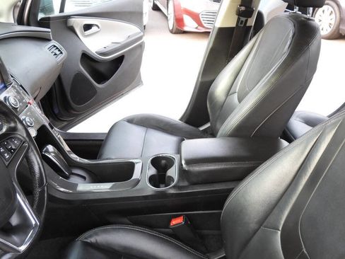 Used 2013 Chevrolet Volt Premium w/ Premium Trim Package image 26