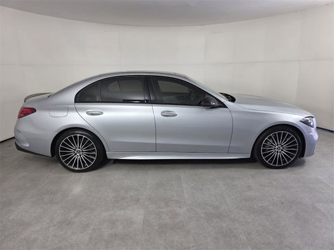 Used 2025 Mercedes-Benz C 300 C 300 image 3