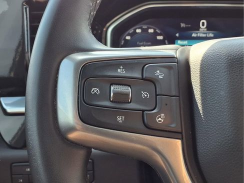Used 2025 Chevrolet Silverado 2500 LT w/ Convenience Package AWD/4WD image 11