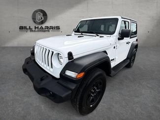 Used 2022 Jeep Wrangler Sport AWD/4WD video 1