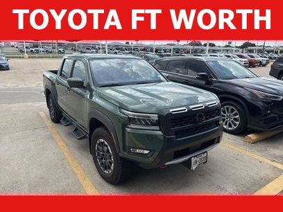 Used 2025 Nissan Frontier PRO-4X w/ Pro Convenience Package