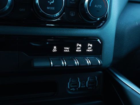 Certified 2022 RAM 1500 Big Horn AWD/4WD image 20