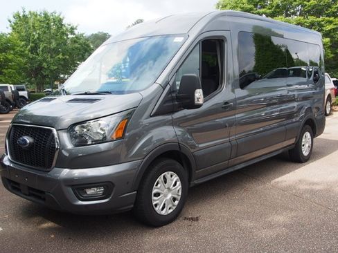 Certified 2025 Ford Transit 350 XLT RWD image 3