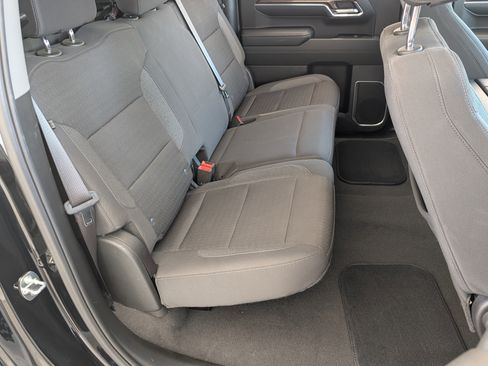 Used 2024 Chevrolet Silverado 1500 LT image 19