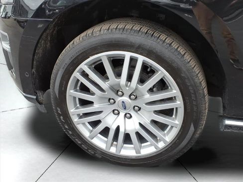 Used 2024 Ford Expedition Max Platinum image 21