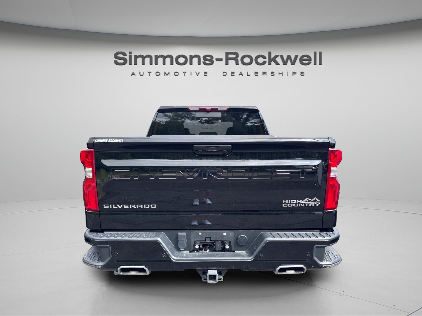 Used 2024 Chevrolet Silverado 1500 High Country AWD/4WD image 4