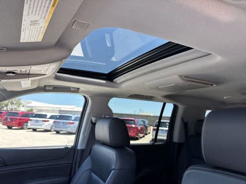 Used 2019 GMC Yukon XL SLT w/ Open Road Package AWD/4WD image 20