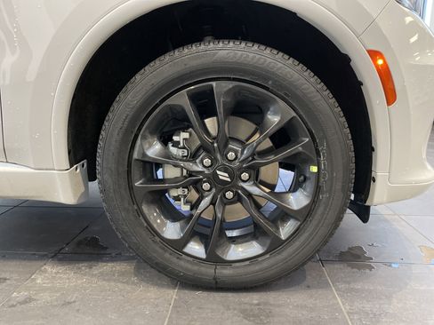 Certified 2025 Dodge Durango GT w/ Blacktop Package image 12