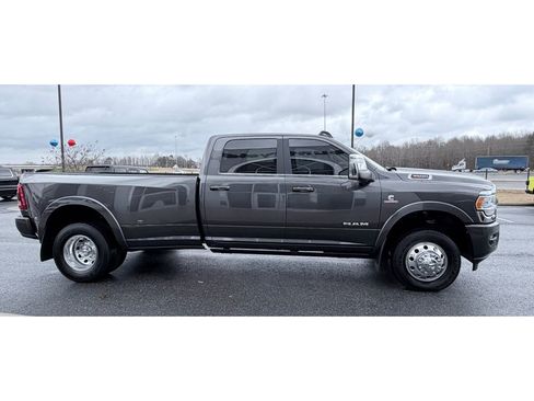 Used 2023 RAM 3500 Limited image 4