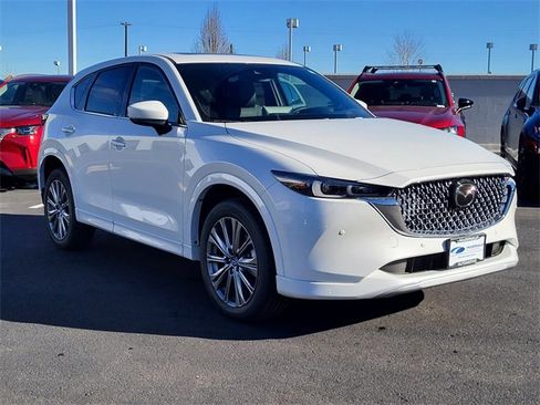 New 2025 MAZDA CX-5 Signature image 4