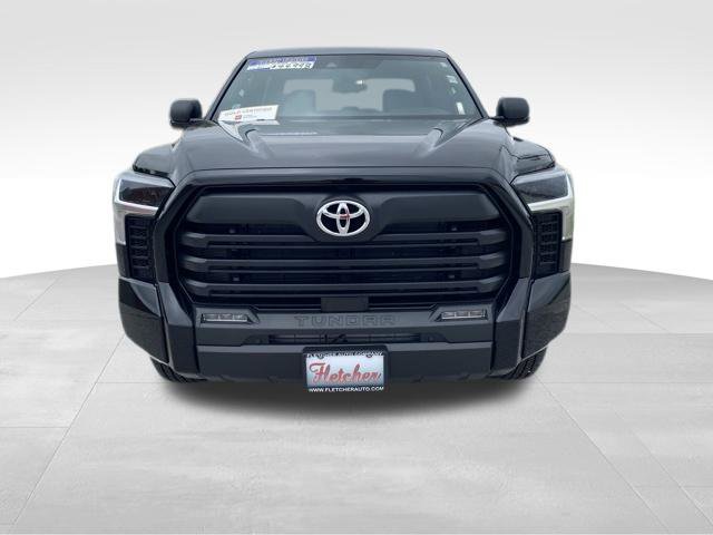 Certified 2025 Toyota Tundra SR5 w/ SR5 Convenience Package AWD/4WD image 22