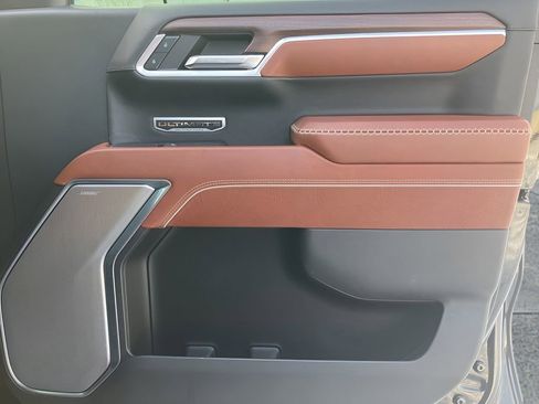 Used 2024 GMC Sierra 1500 Denali Ultimate image 38