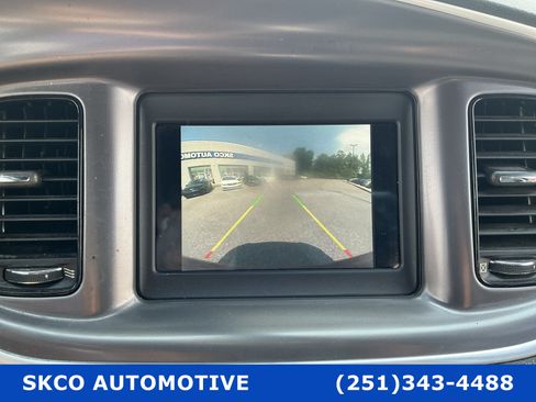 Used 2020 Dodge Charger SXT w/ Blacktop Package RWD image 17