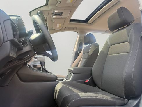 Used 2025 Honda CR-V EX image 22
