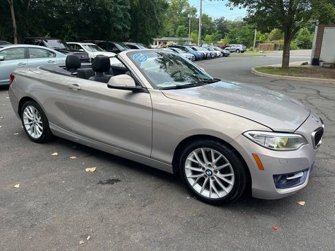 Used 2016 BMW 228i xDrive Convertible AWD/4WD image 9