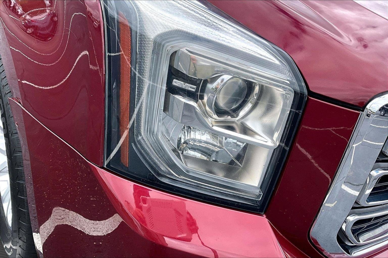 Used 2020 GMC Yukon XL SLT w/ Open Road Package AWD/4WD image 31
