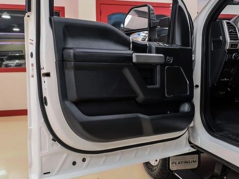Used 2021 Ford F350 Platinum image 32
