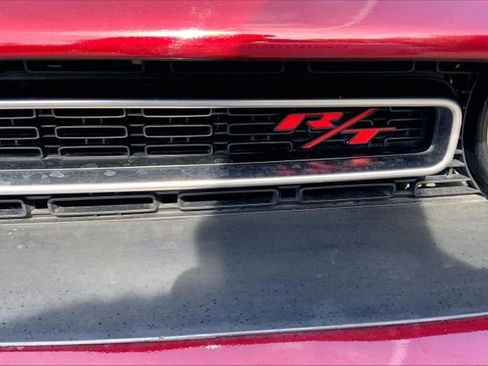 Used 2019 Dodge Challenger R/T w/ Driver Convenience Group RWD image 5