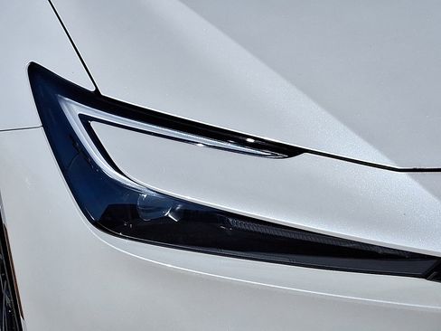 Certified 2024 Toyota Prius Prime image 10