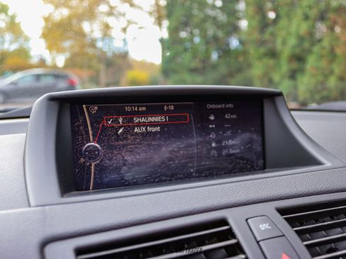 Used 2010 BMW 135i Convertible image 31