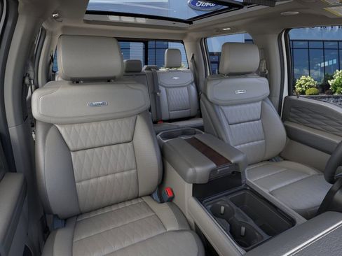 New 2025 Ford F350 Platinum w/ Platinum Plus Package image 10