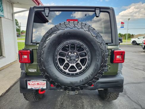 Used 2023 Jeep Wrangler Unlimited Rubicon w/ Xtreme Recon 35" Tire Package AWD/4WD image 4