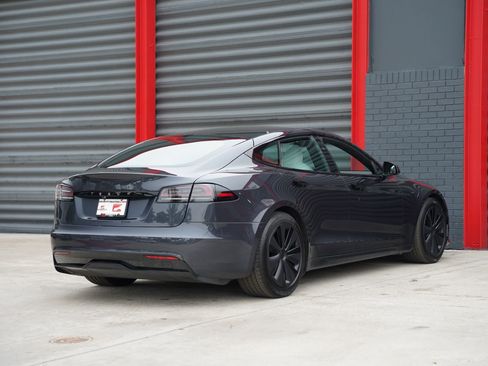 Used 2024 Tesla Model S AWD/4WD image 8
