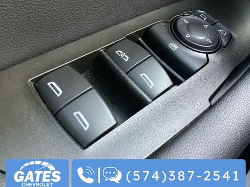 Used 2025 Chevrolet Blazer LT AWD/4WD image 25