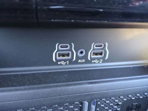 New 2026 RAM 2500 Laramie AWD/4WD image 31