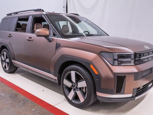 Certified 2024 Hyundai Santa Fe Limited image 5