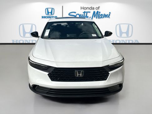 New 2025 Honda Accord SE image 2