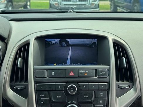 Used 2014 Buick Verano FWD image 4