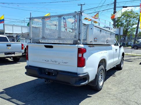 Used 2021 Chevrolet Silverado 1500 W/T w/ WT Value Package AWD/4WD image 7