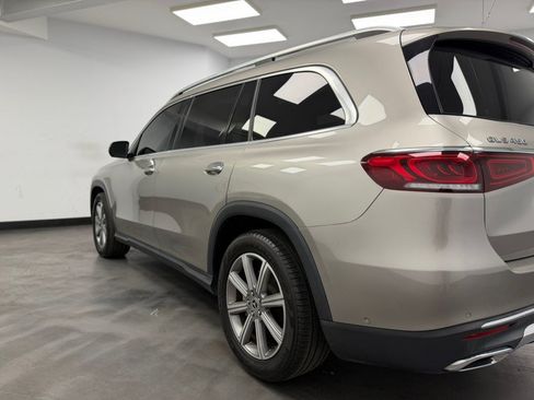 Used 2022 Mercedes-Benz GLS 450 4MATIC image 22