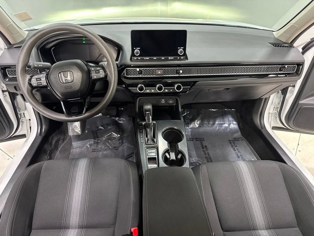 Used 2023 Honda Civic LX image 2