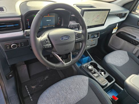 New 2025 Ford Maverick XLT w/ XLT Luxury Package image 6